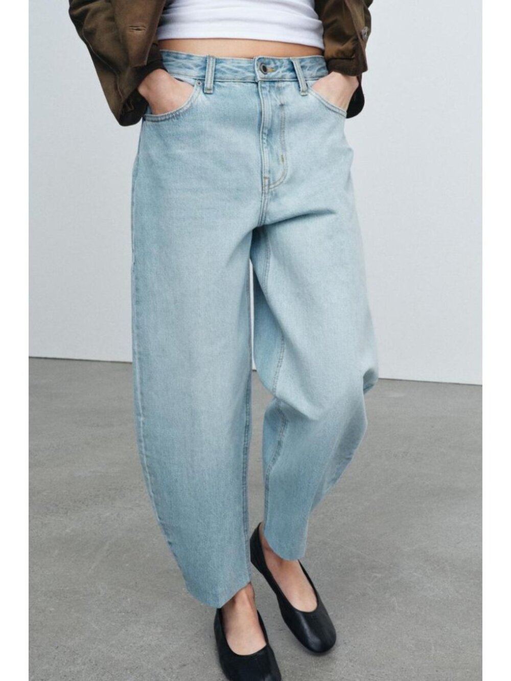 ZARA ZW COLLECTION BARREL HIGH-WAIST JEANS